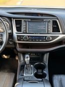 تويوتا هايلاندر Limited 3.6L // 2019 full option// sunroof, leather seats