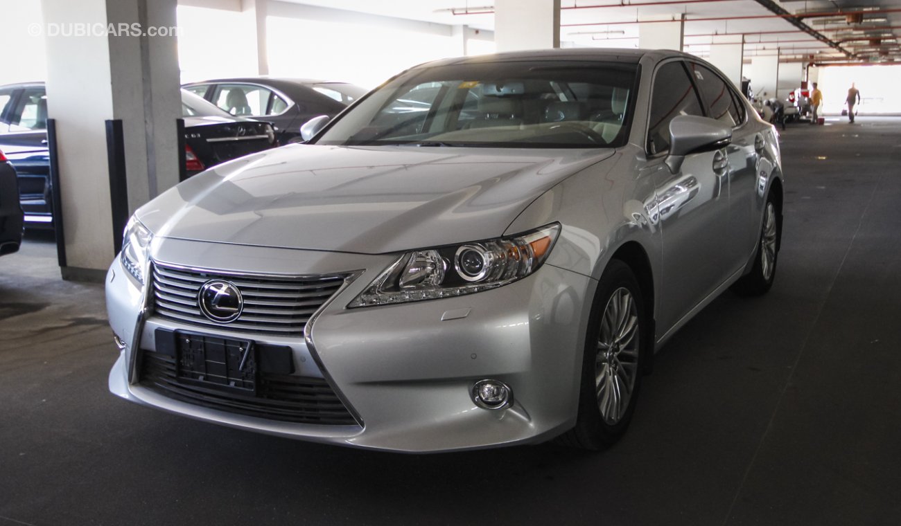 Lexus ES350