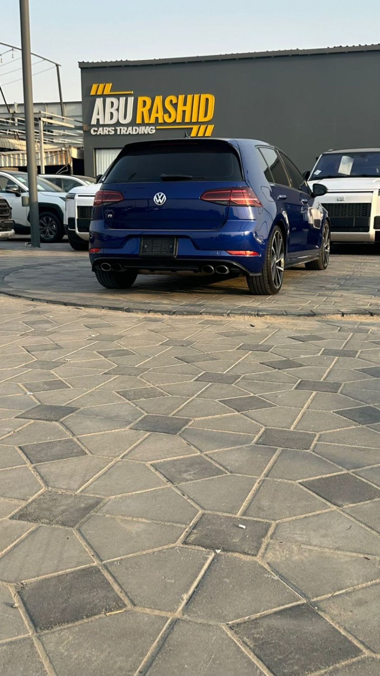 فولكس واجن جولف ار