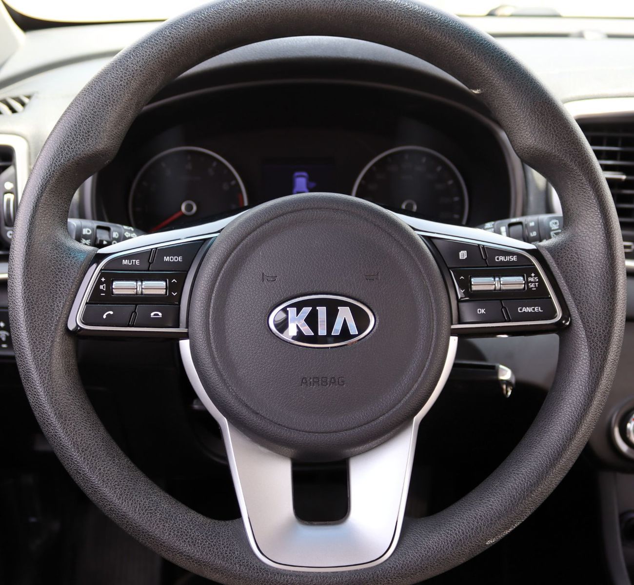 كيا سبورتيج EX 1.6L (130 HP)