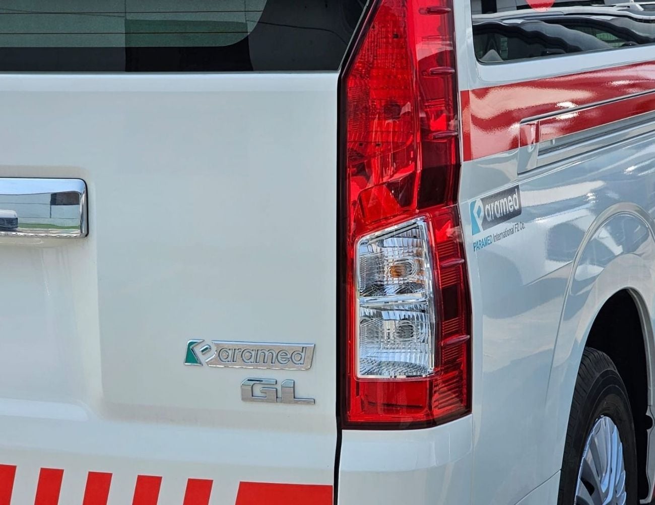 Toyota Hiace HIACE HIGHROOF AMBULANCE GL || 2.8L DIESEL V4 A/T (CODE # HRDAGLJ-M-AB)