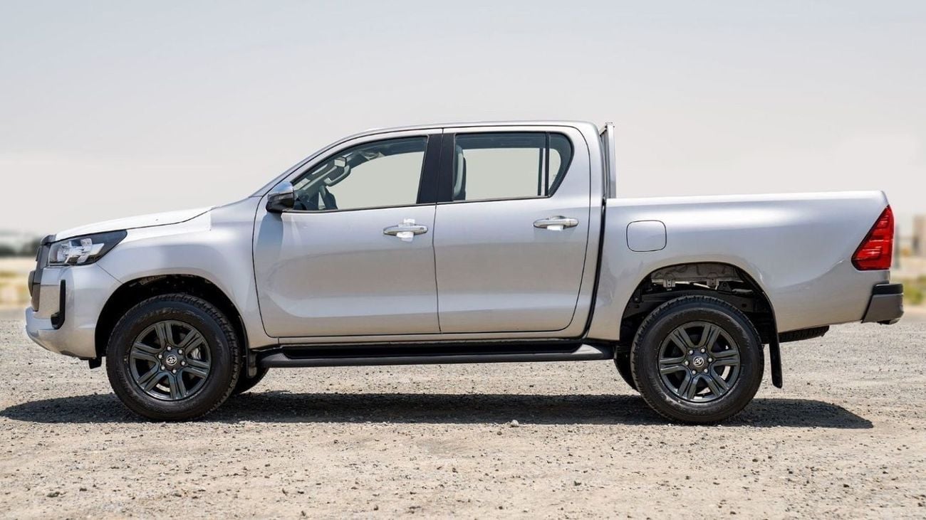 تويوتا هيلوكس Toyota Hilux 2.4L Diesel AT 4x4  2025