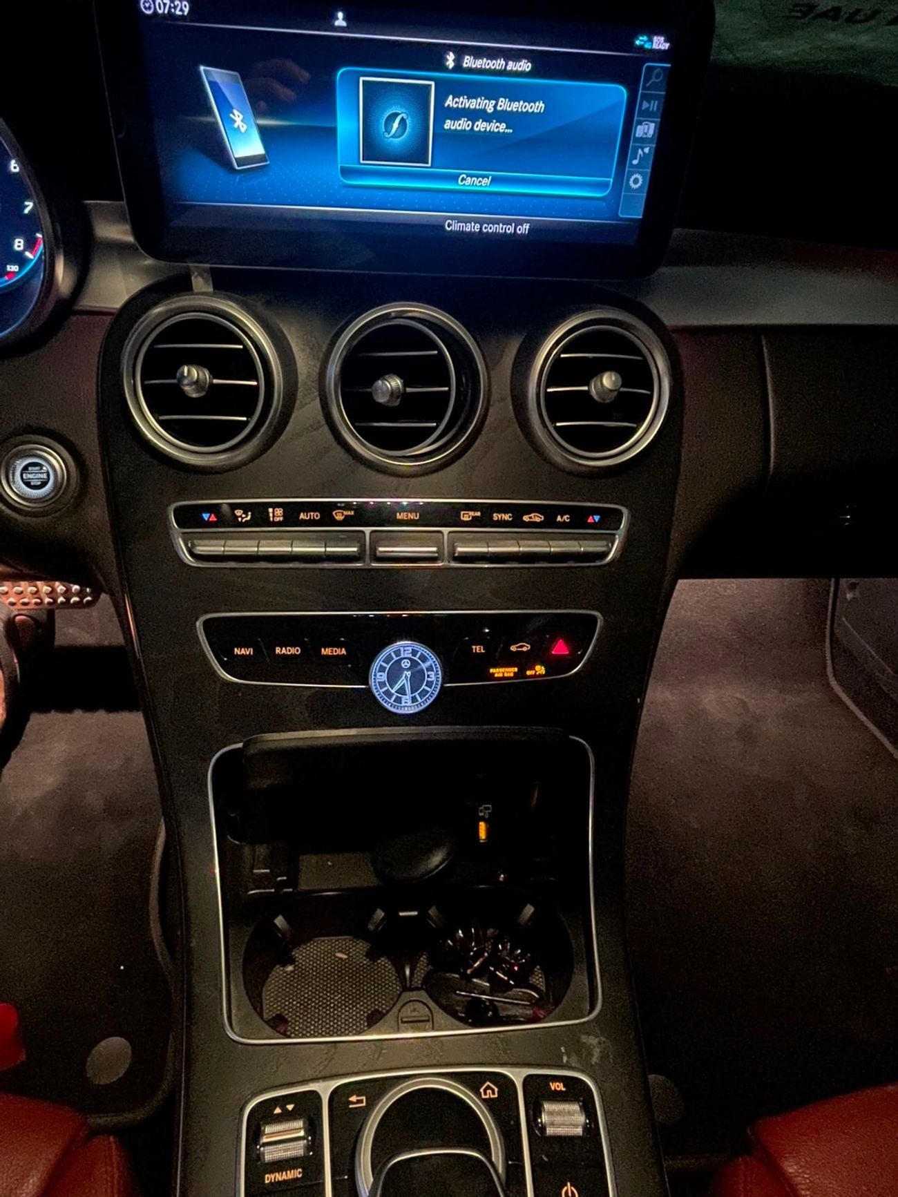 مرسيدس بنز C 200 AMG