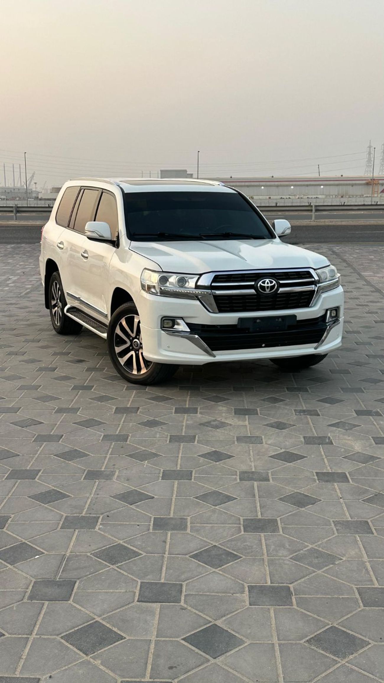 Toyota Land Cruiser GXR 4.6L