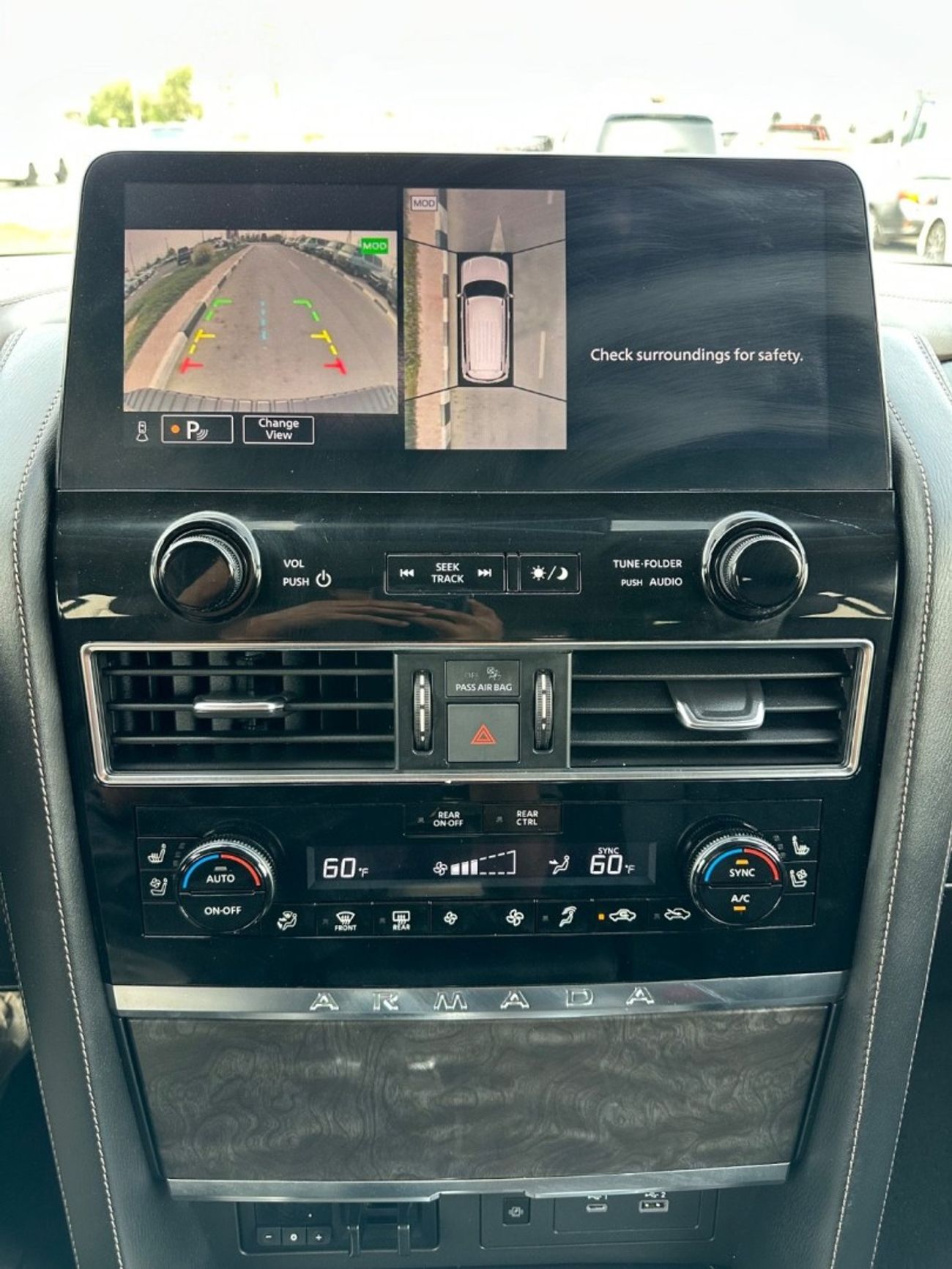 Nissan Armada Platinum Full Option