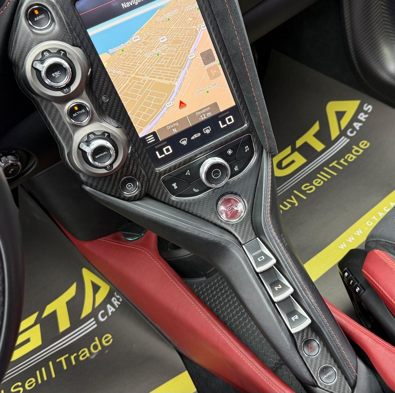 McLaren 720S 2018 McLaren 720s, Warranty, Carbon Fiber Interior, Very Low Kms, Excellent Condition, GCC