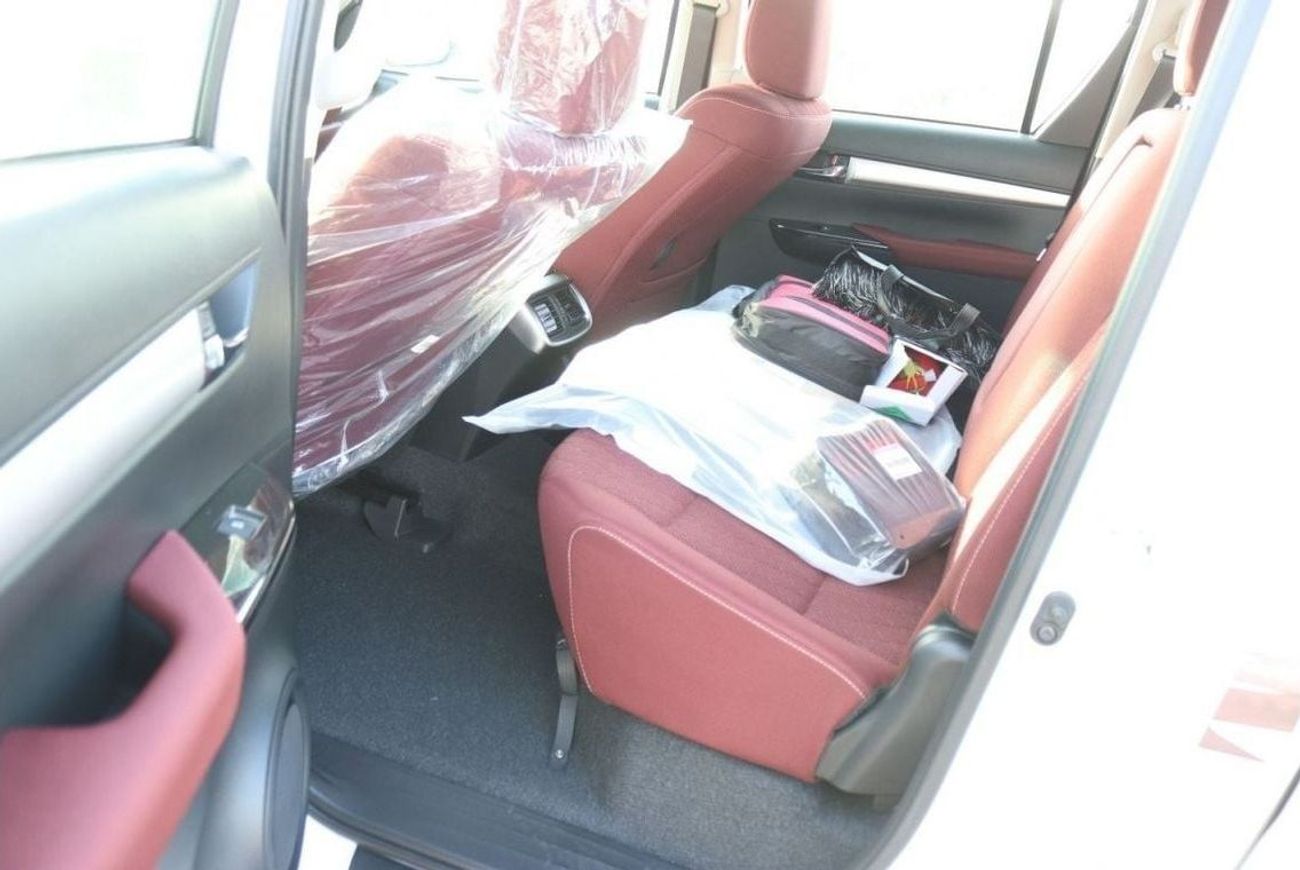 Toyota Hilux 2.7lL, MANUAL TRANSMISSSION, PUSH START, SEAT HEATING, MONITOR, ALLOY WHEELS, BACK CAMERA, CRUISE CO