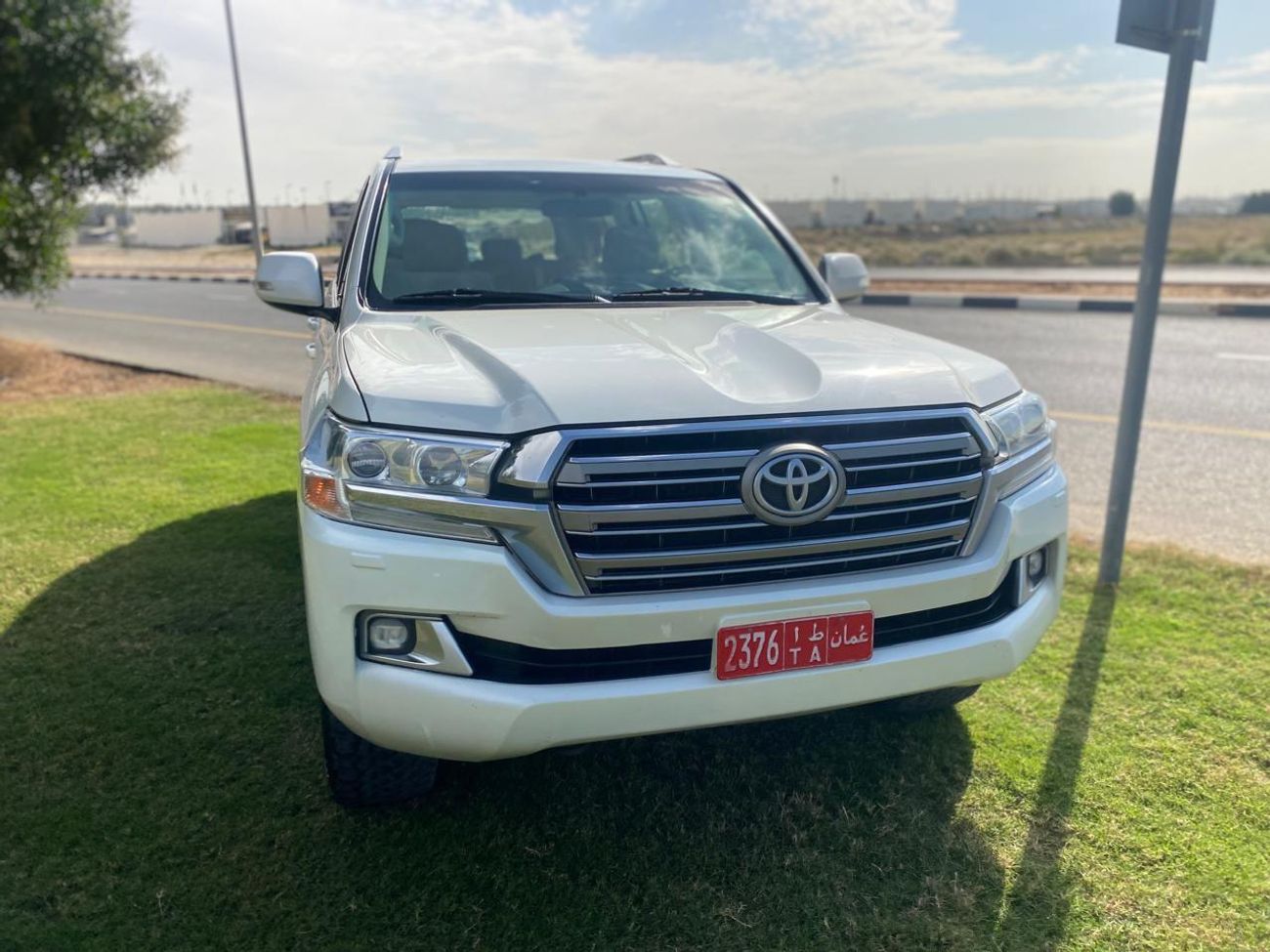 تويوتا لاند كروزر TOYOTA LAND CRUISER GXR V8 , DIESEL LHD
