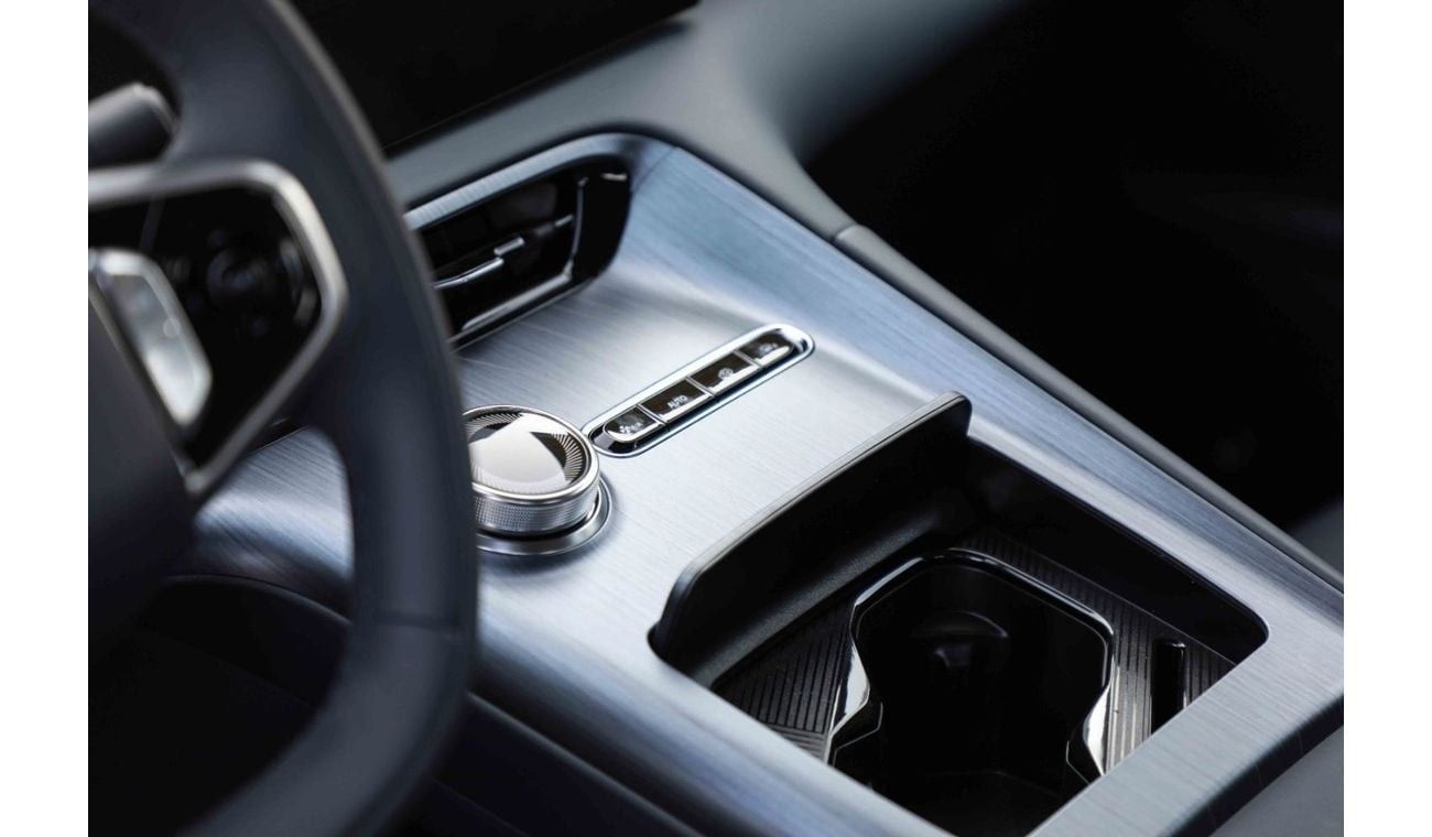 جيلي غالاكسي e5 2024 GEELY GALAXY E5 EXPLORER - WHITE inside BLUE | Export Only