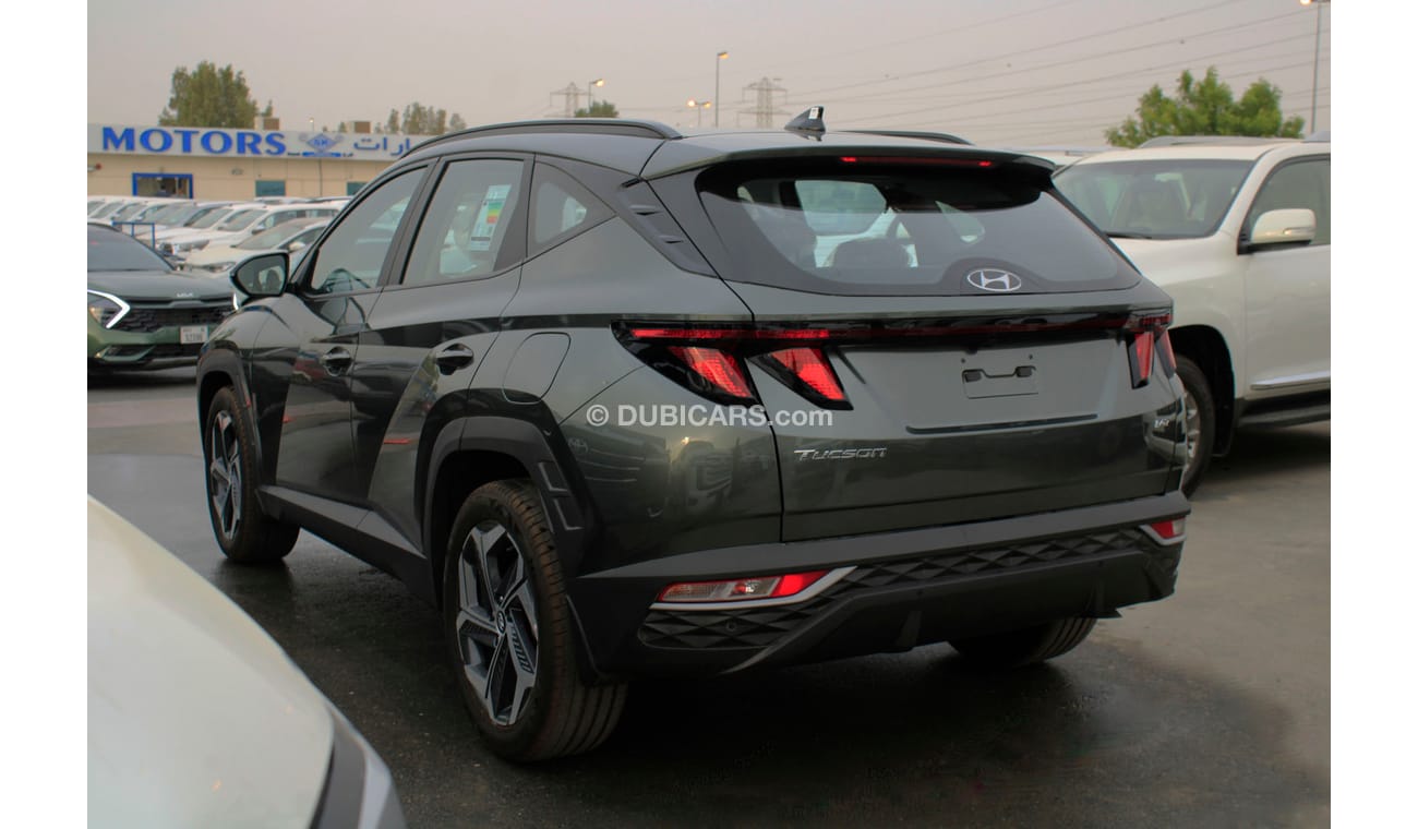 Hyundai Tucson 1.6L Petrol / Driver Power Seat / DVD / Panoramic Roof ( CODE # 8957)