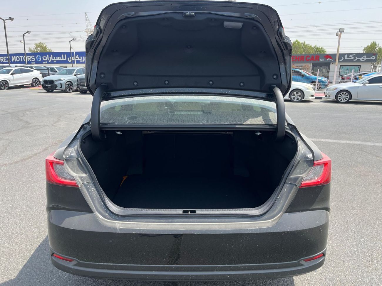 Toyota Camry TOYOTA CAMRY LE 2.5L 2025