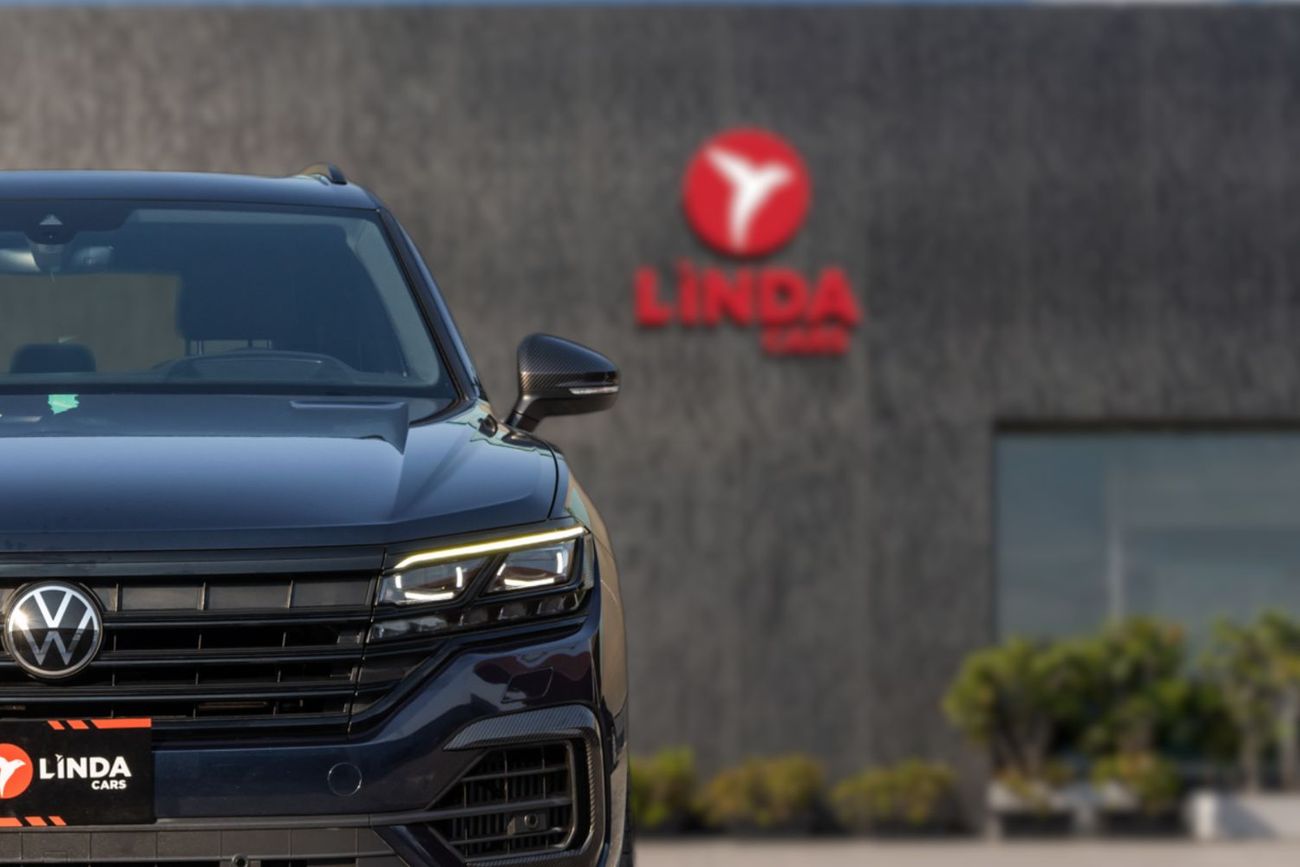 Volkswagen Touareg R-LINE BLACK Volkswagen Touareg R-Line 2023 GCC | Agency Warranty | Service Contract