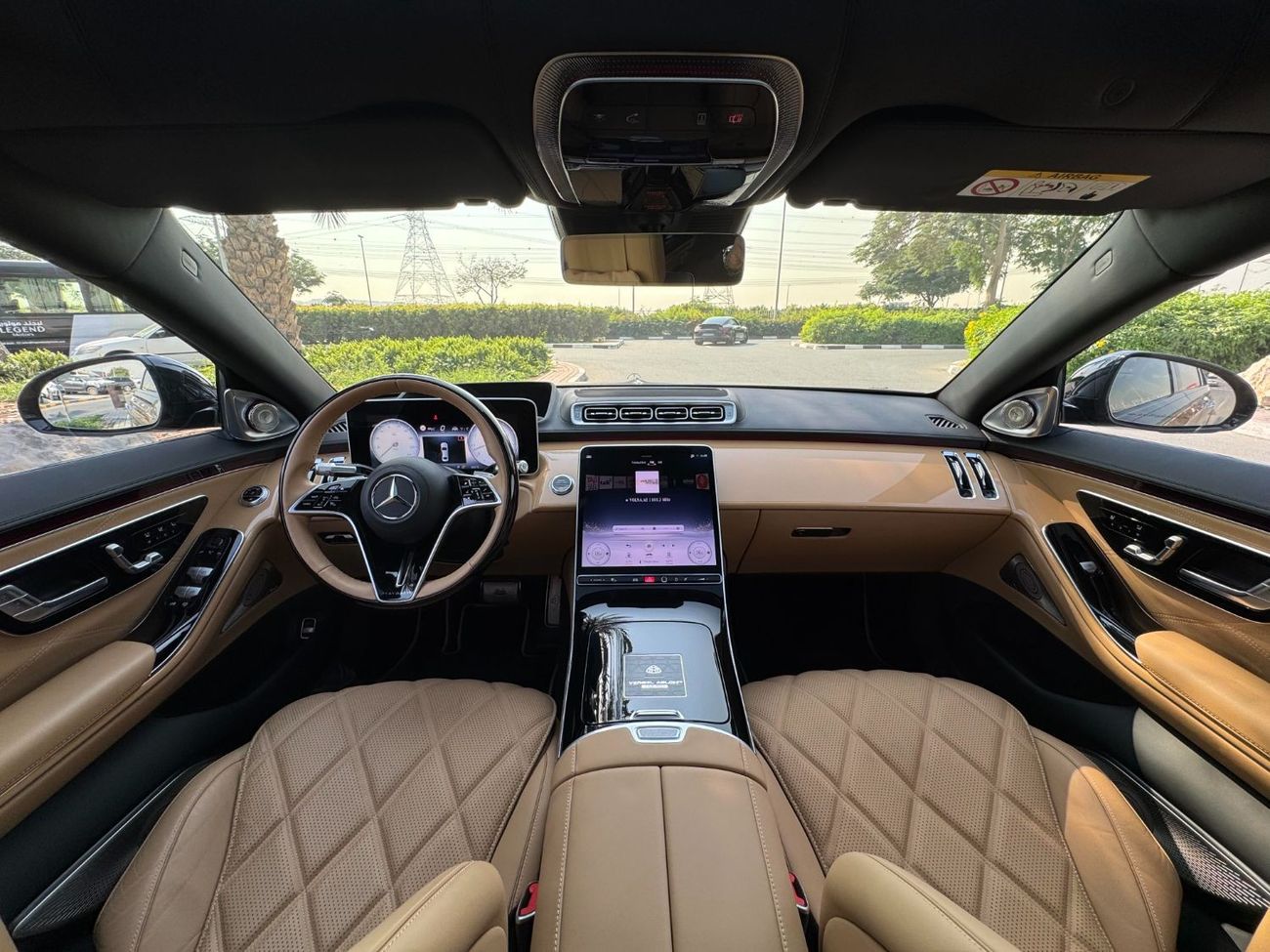 Mercedes Maybach S680 Maybach **2023** GCC SPEC UNDER WARRANTY AND SERVICE