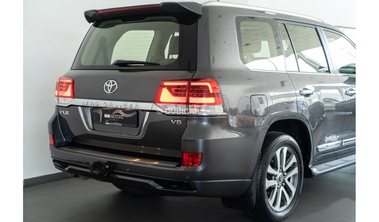 Toyota Land Cruiser 2018 Land Cruiser VXR / Full Service History