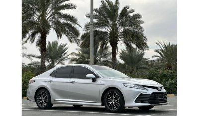 Toyota Camry Toyota Camry Limited GCC 6 cylinder in agency condition