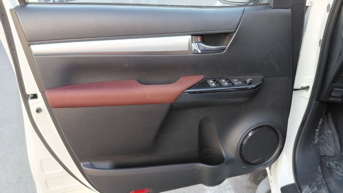 Toyota Hilux GLX 2.7L Double Cab Utility 4WD A/T