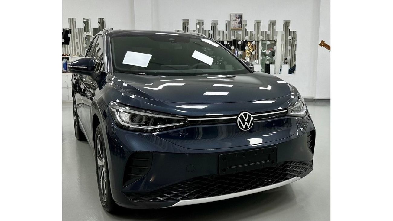 Volkswagen ID.4 Original paint .. Pure Plus .. Panoramic Roof ..