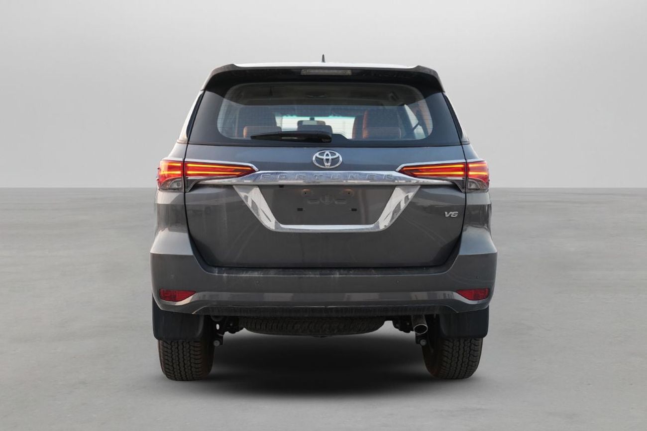 Toyota Fortuner GXR 4.0L (235 HP)