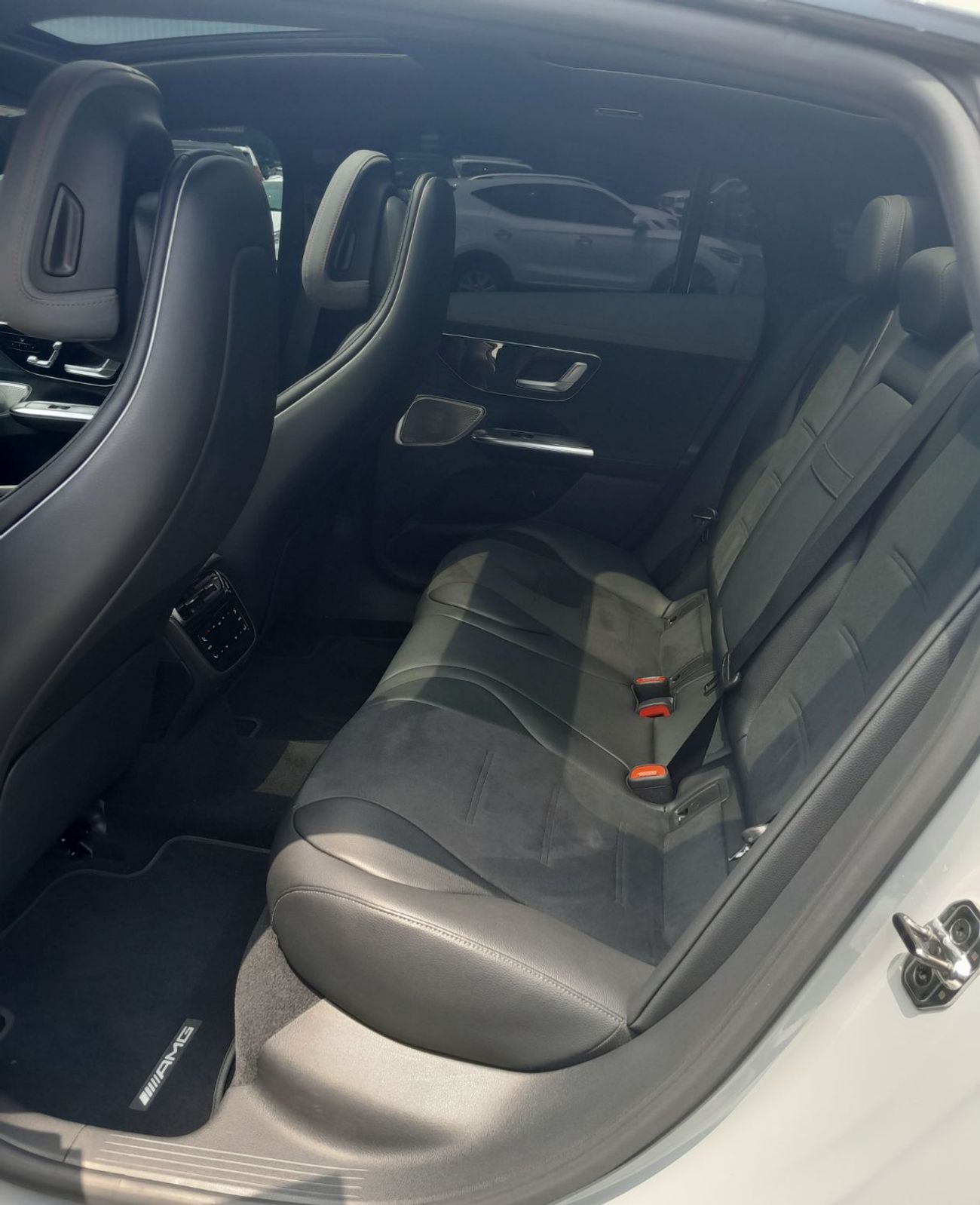 Mercedes-Benz EQE 350 SUV