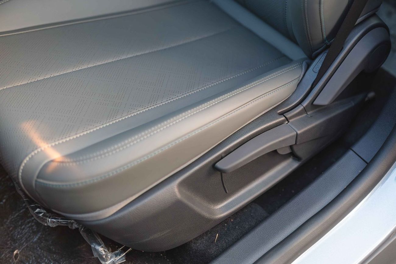 بي واي دي كين بلاس BYD Qin PLUS 2025 DM-i 55 km 2025 (Grey) FOR EXPORT