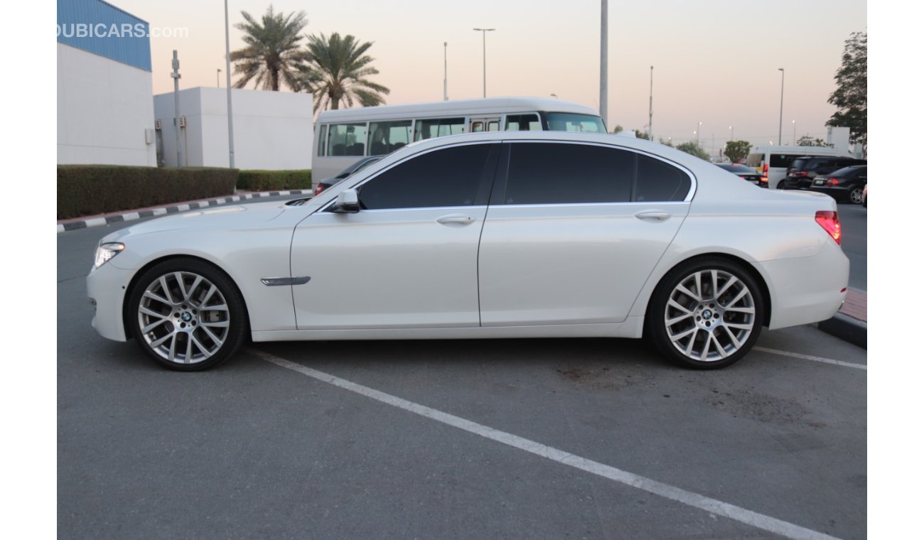 بي أم دبليو 750Li LI EXCLUSIVE 4.4L TWINTURBO V8 (FULL HISTORY)