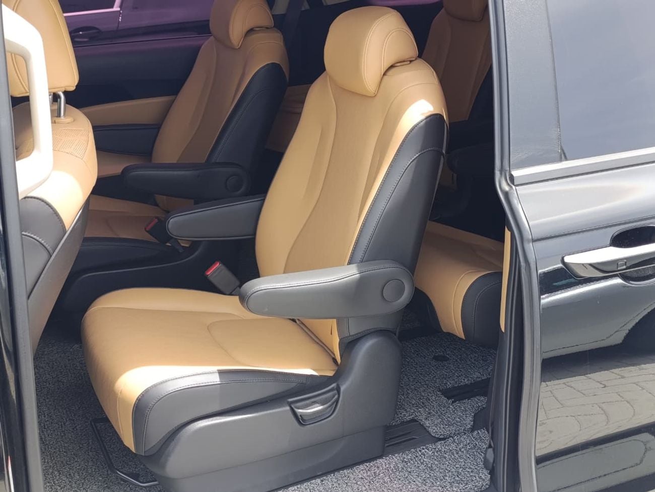 Kia Carnival KIA CARNIVAL DIESEL2.2