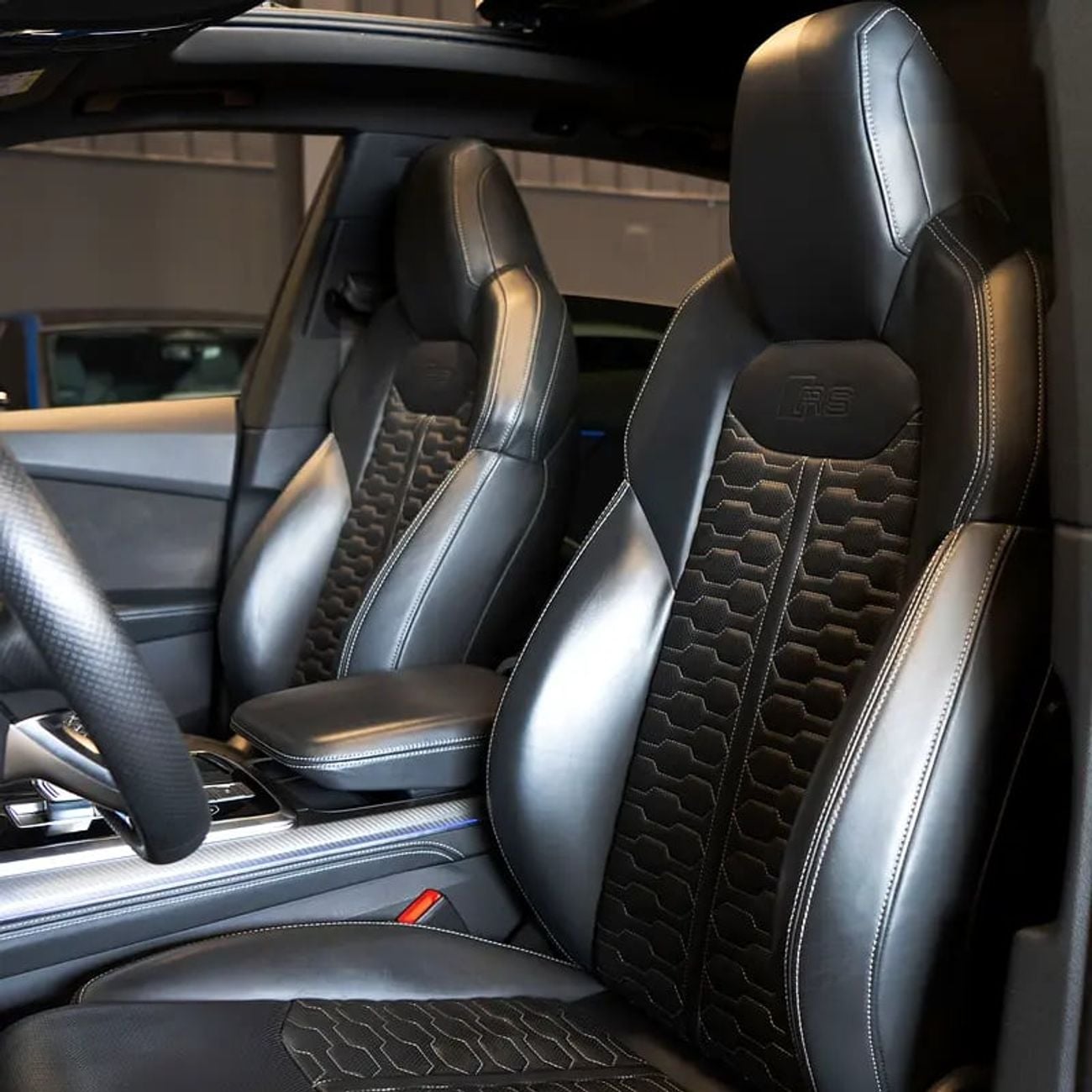 Audi RS Q8 5,557 pm • 0% Downpayment • RSQ8 • 1 Year Warranty