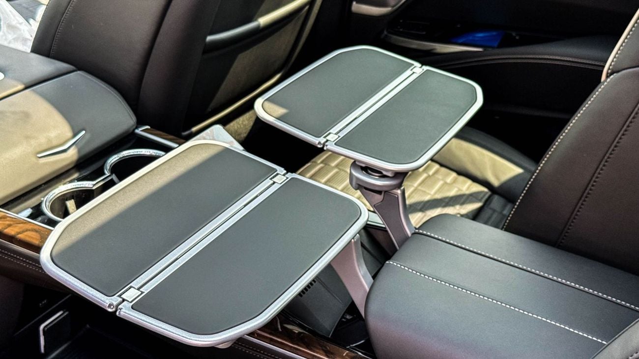 Cadillac Escalade ESV Sport Platinum Executive 6.2L V8 4WD 2026 Brand New American Specs