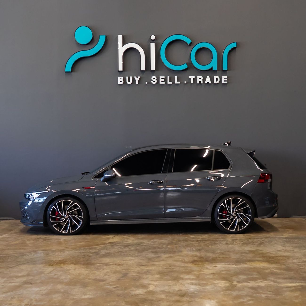 Volkswagen Golf GTI AED 2,203 pm • 0% Downpayment • VW Golf GTI • Agency Warranty and Service Package