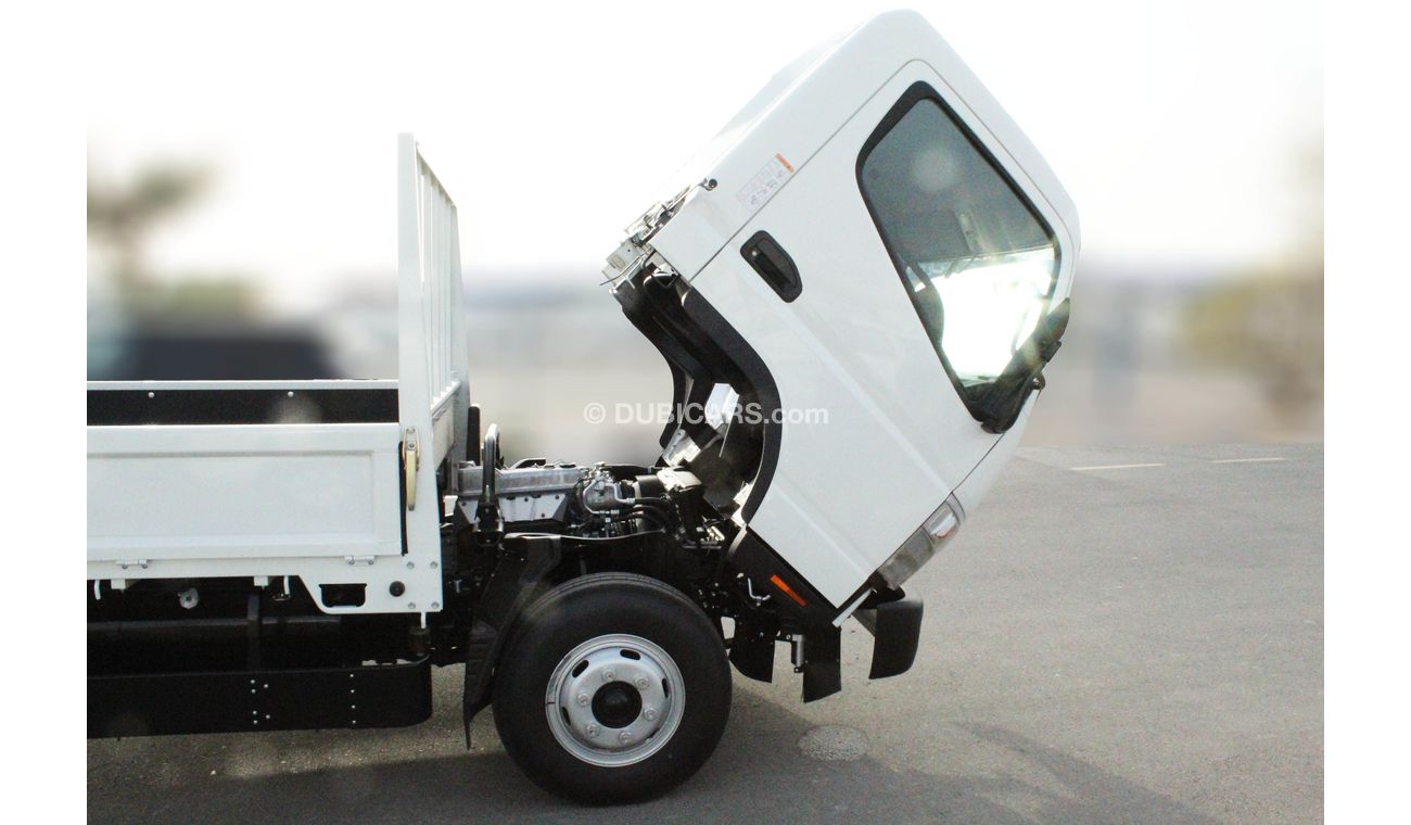 Mitsubishi Fuso Canter 4.2 ton 2019 model with cargo body only for export.