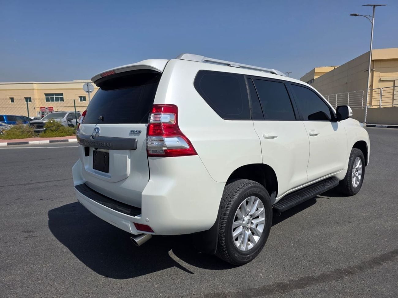 Toyota Prado EXR ONLY FOR EXPORT LEFT HAND DRIVE GCC SPECS
