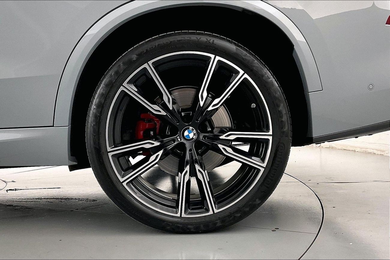 Nissan Sunny SV | 1 year free warranty | 0 Down Payment