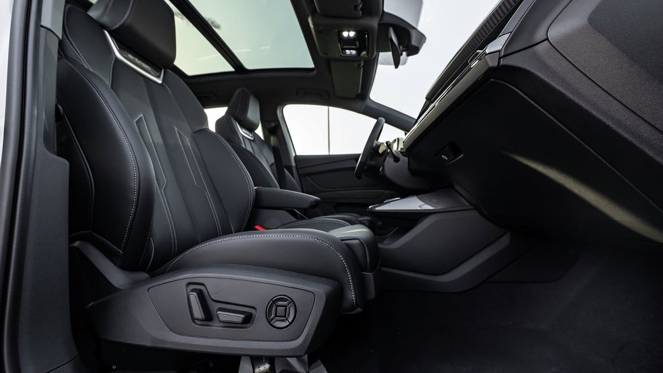 Audi Q4 2025 | AUDI Q4 E-TRON 40 JING VERSION E/V