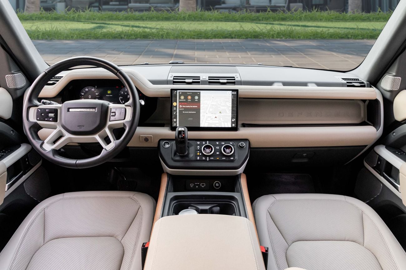 Land Rover Defender 130 SE P400 Landrover Defender P400 130 | 4,700 P.M | 0% Downpayment | WARRANTY!