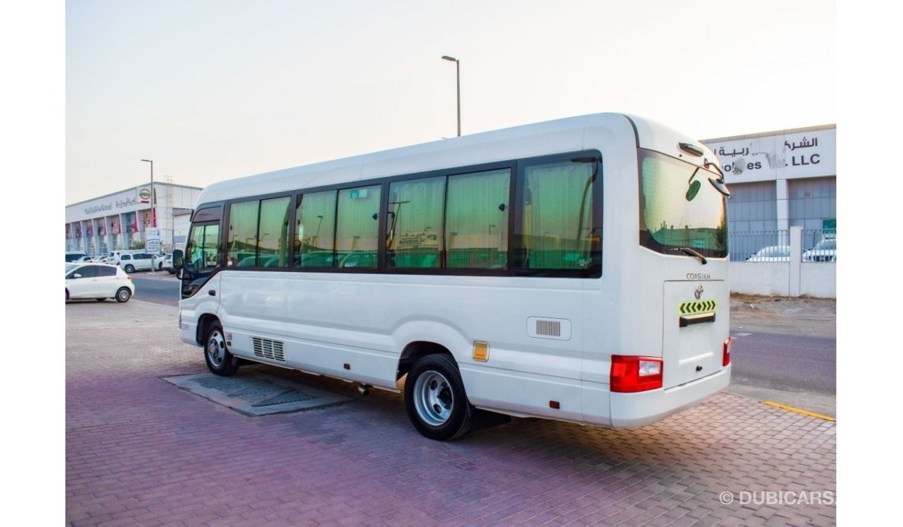 تويوتا كوستر 2020 | TOYOTA COASTER | 23 SEATS | DIESEL MANUAL TRANSMISSION | GCC | VERY WELL-MAINTAINED | T00935