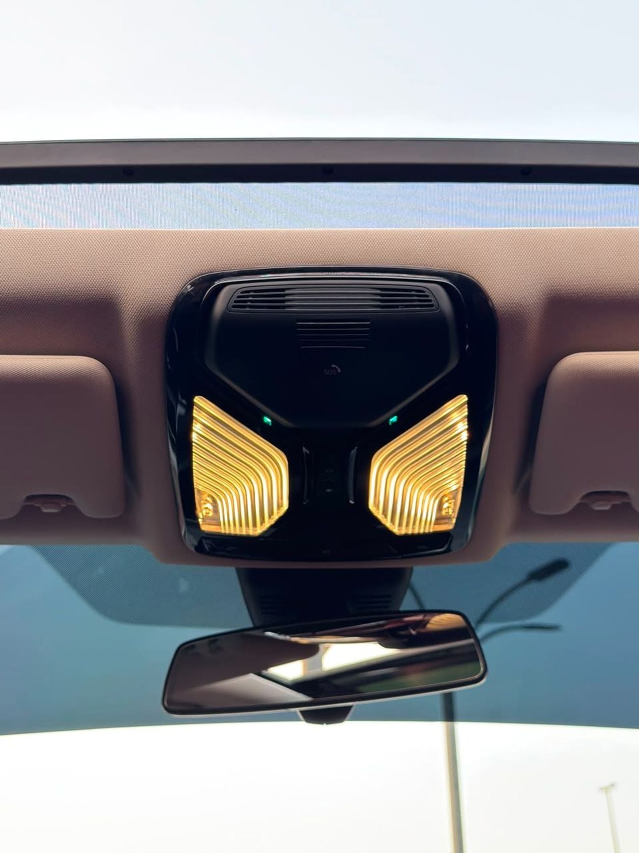 بي أم دبليو i3 EDRIVE35L (NON GCC)