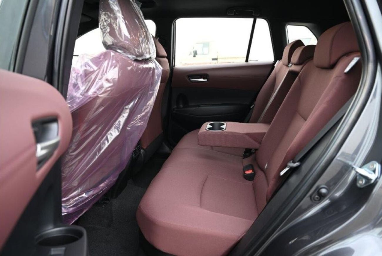 تويوتا كورولا كروس Hybrid XLE 1.8L Petrol Automatic