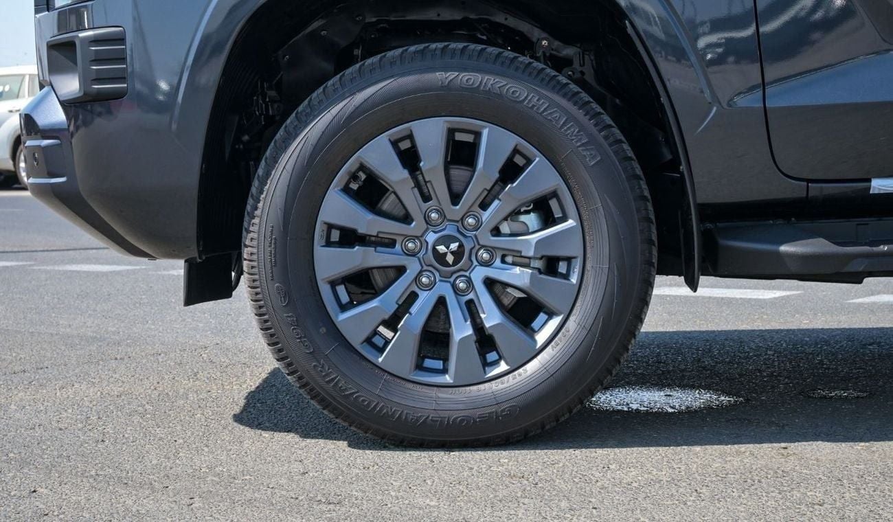 ميتسوبيشي L200 Brand New Mitsubishi L200 For Export  2024 2.5L Diesel GLX Grey/Black | A/T | Euro 4 | 4WD | L200-GL