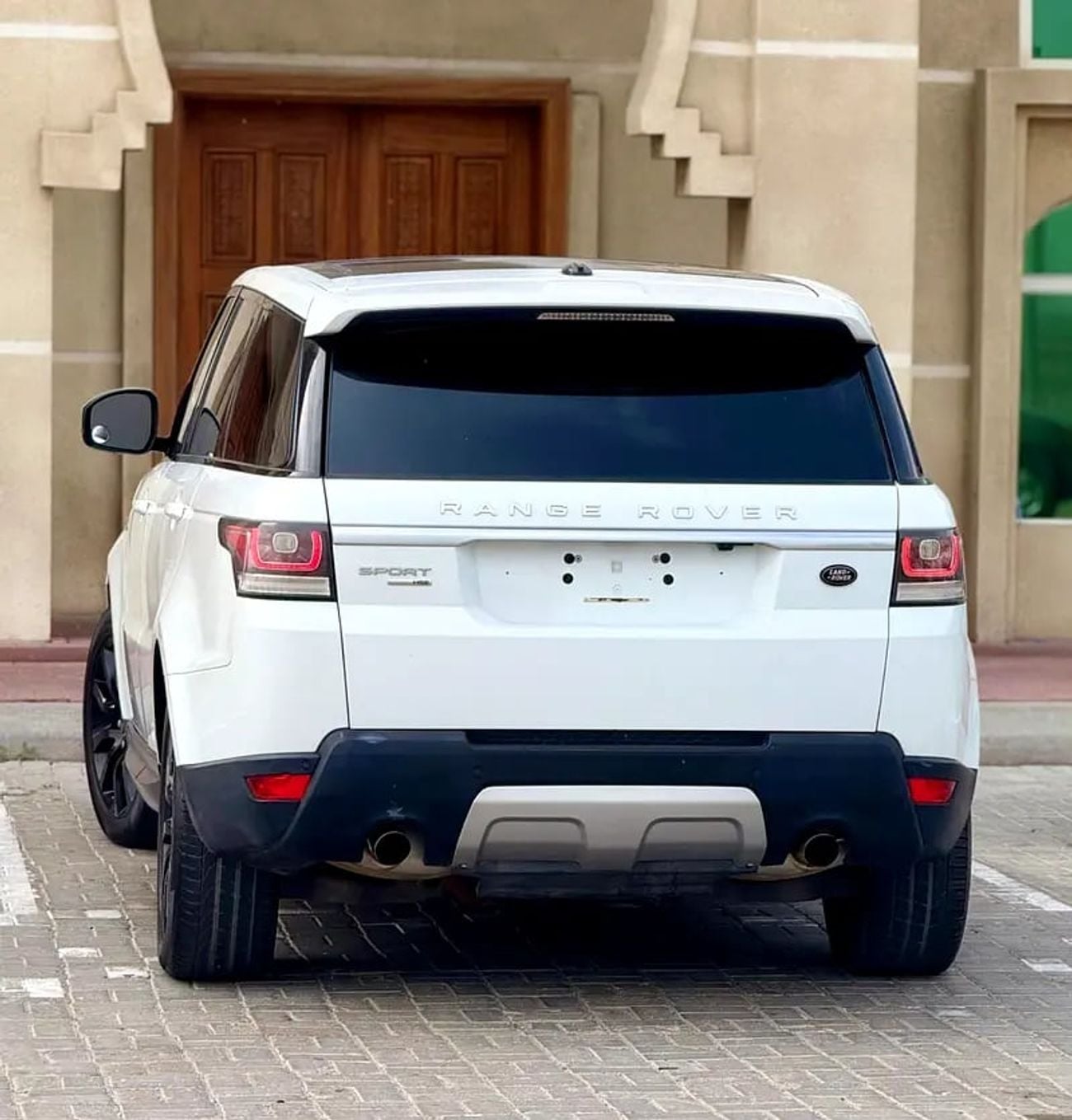 Land Rover Range Rover Sport HSE صبغ وكالة بدون حوادث رنج سبورت