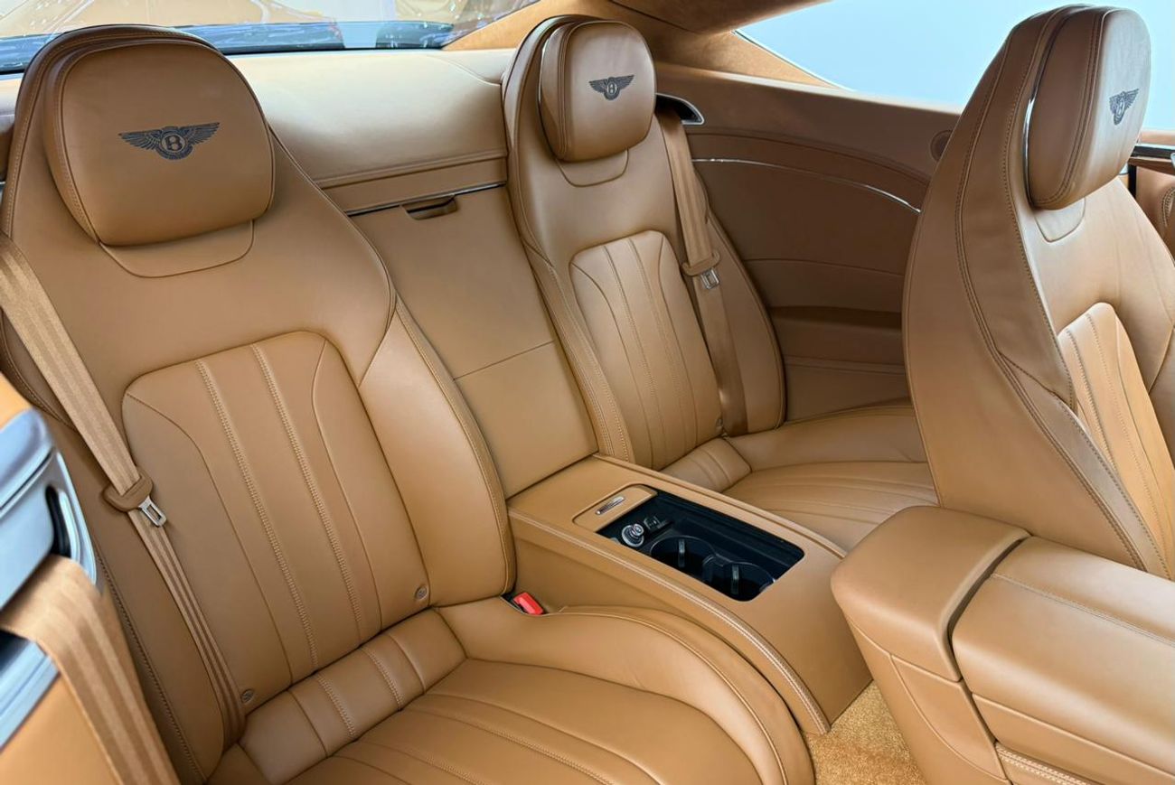 Bentley Continental GT 6.0L W12 (626 HP) 2020 Bentley Continental GT W12, 2027 Bentley Warranty, 2028 Bentley Service Pack,