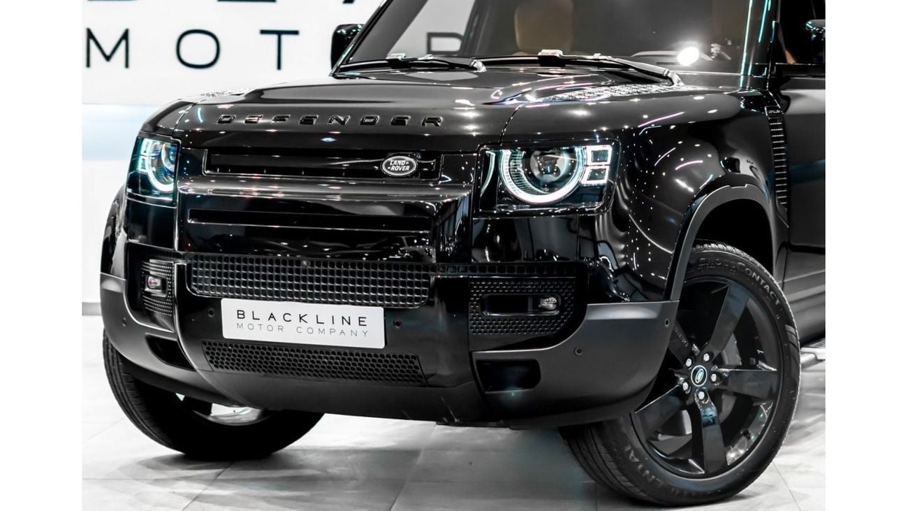 Land Rover Defender 2023 Landrover Defender 130 HSE P400, 2028 Al Tayer Warranty + Service Contract Valid, Low KMs, GCC
