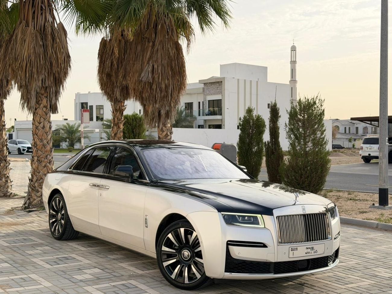 Rolls-Royce Ghost 6.75T Extended Wheelbase