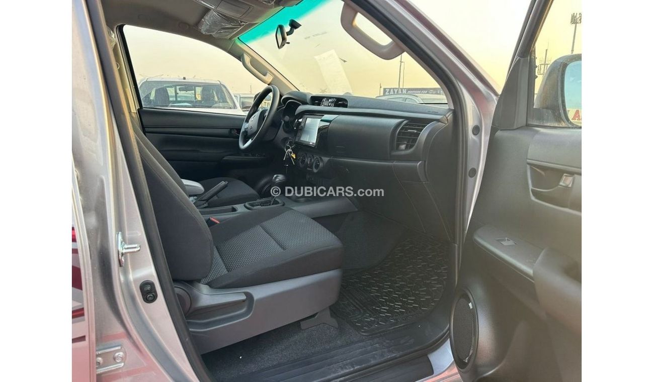 Toyota Hilux TOYOTA HILUX 2.4 AT SILVER DIFFLOCK 2023 * EXPORT ONLY *