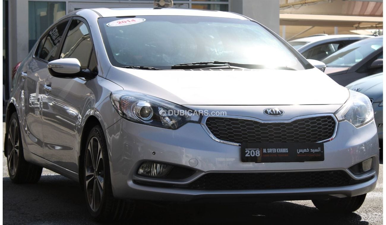 كيا سيراتو كيا سيراتو 2014 خليجي فل أوبشن رقم 1 بحالة ممتازة بدون حوادث نظيفه جدا من الداخل والخارج