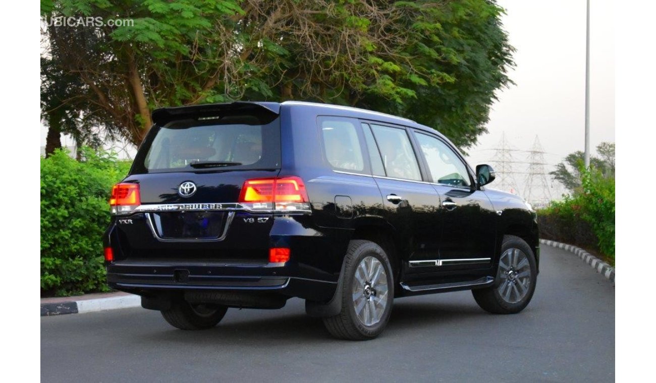 تويوتا لاند كروزر 200 VX-R V8 5.7L PETROL AUTOMATIC