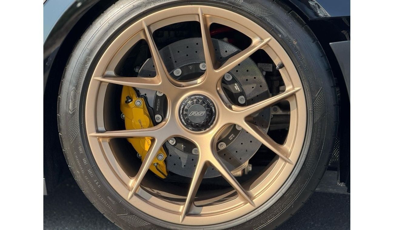 بورش 911 BRAND NEW GERMAN SPEC