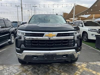 Chevrolet Silverado CHEVROLET SILVERADO LT 2023 ENGINE 5.3L/V8