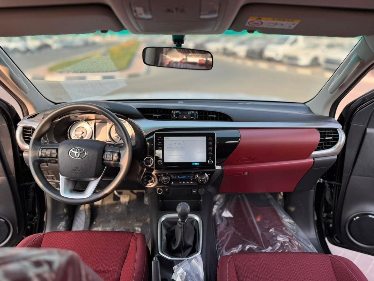 Toyota Hilux SR5 2.7L Manual GCC 2026 Export Price @ 128,000 AED