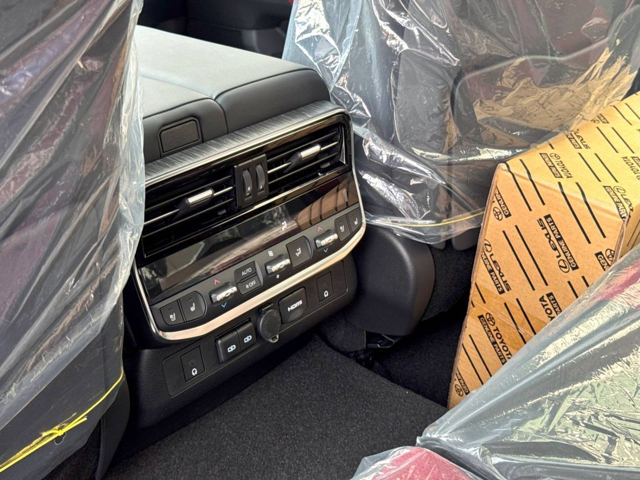 تويوتا لاند كروزر VX 3.3L