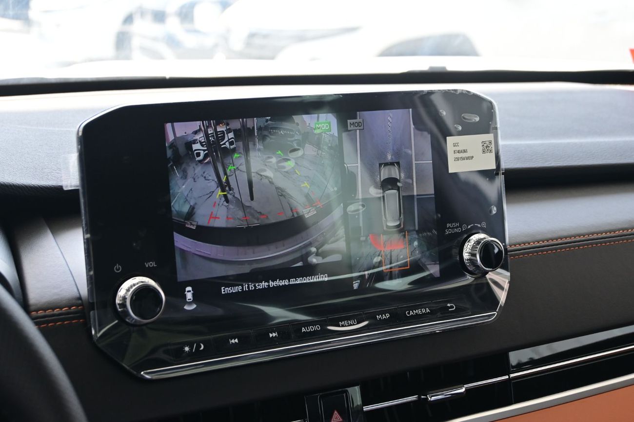 ميتسوبيشي آوتلاندر Mitsubishi Outlander P-Line 2.5L Petrol 4WD, Model 2025, Color Silver